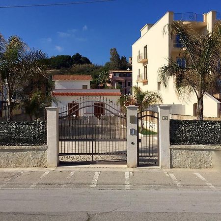 Costa Del Sol Bed & Breakfast Porto Empedocle Luaran gambar