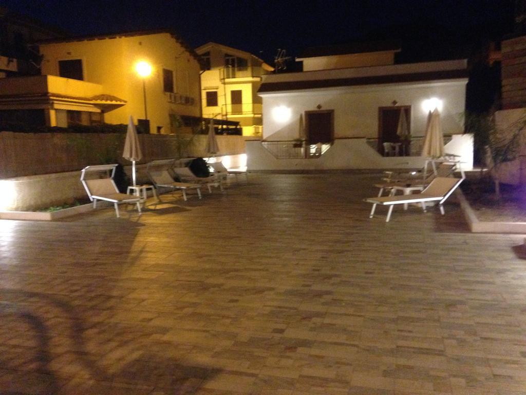 Costa Del Sol Bed & Breakfast Porto Empedocle Luaran gambar