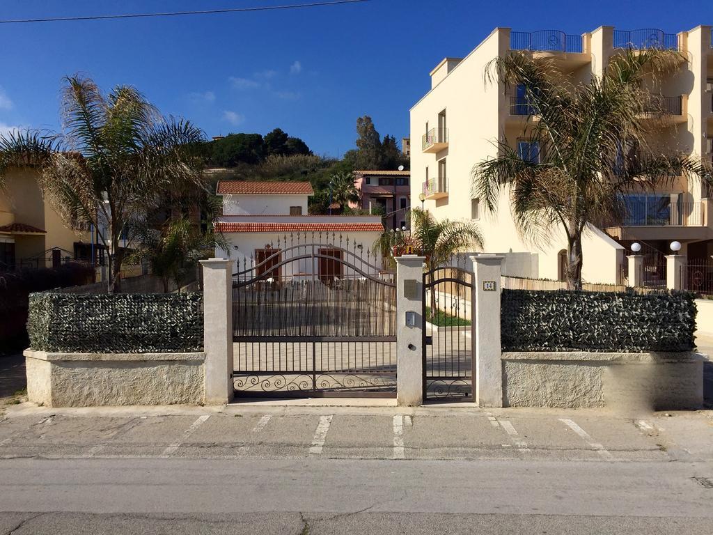 Costa Del Sol Bed & Breakfast Porto Empedocle Luaran gambar